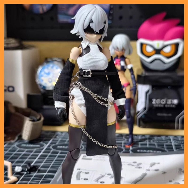 Model Kit Girl - Top con spalle scoperte colorate in