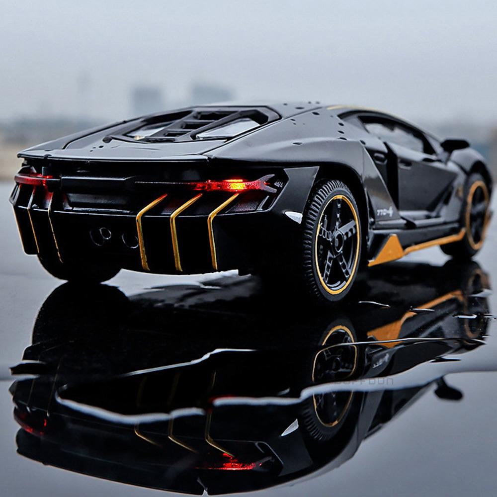 1/32 Auto Giocattoli Auto Da S - Model Kit Lamborghini recensione e prezzo