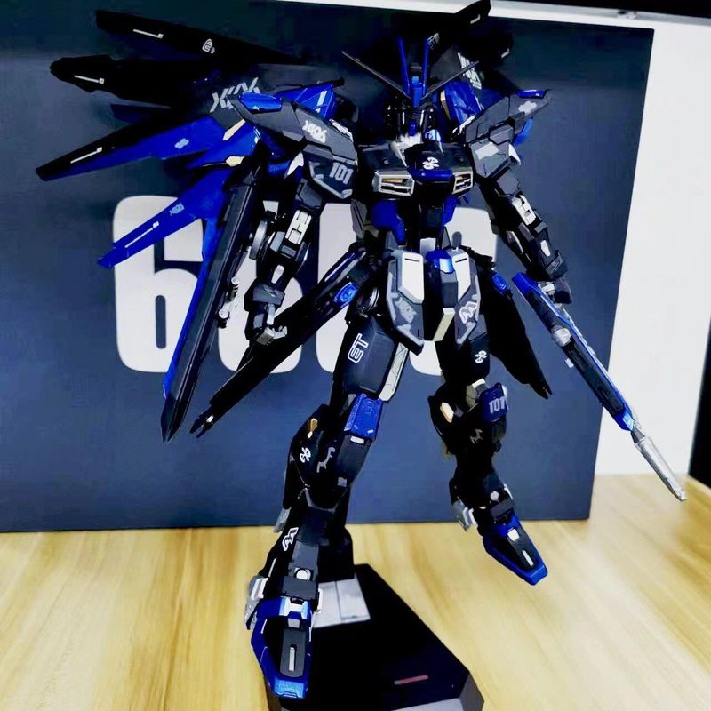 Kit di montaggio Mg Black Phoe - Model Kit Water Decal recensione e prezzo