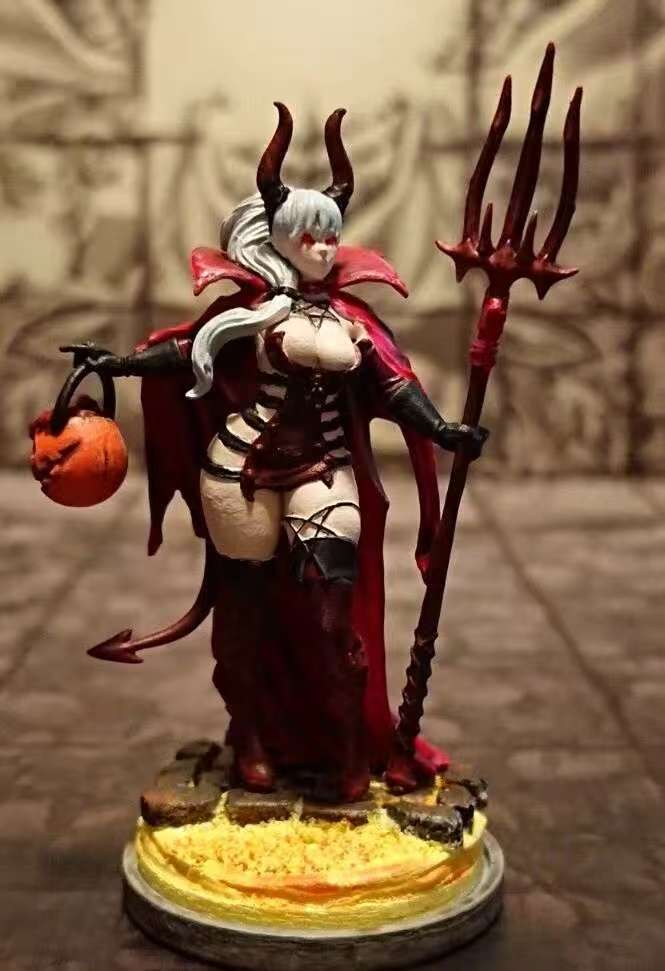 Kit modello in resina KINGDOM  - Model Kit Warhammer recensione e prezzo
